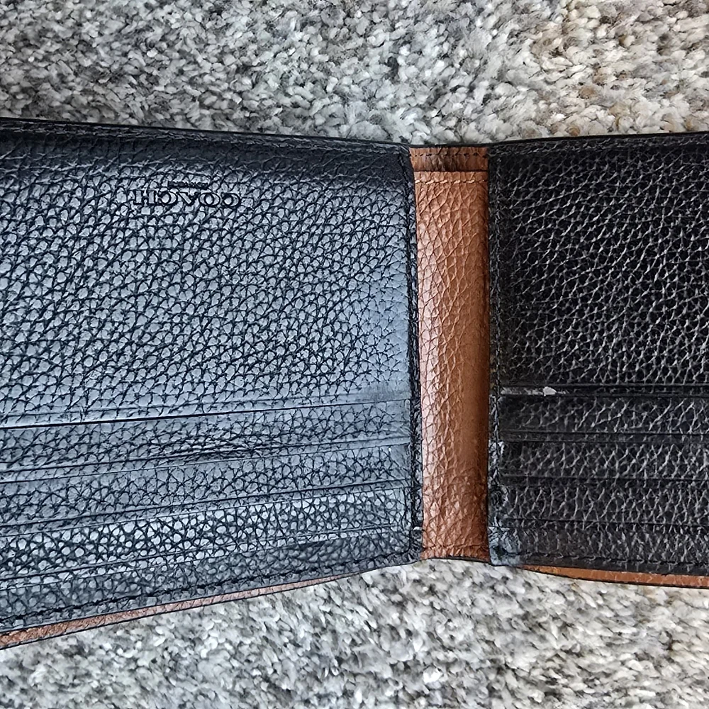 Coach Men's Bi-fold Wallet